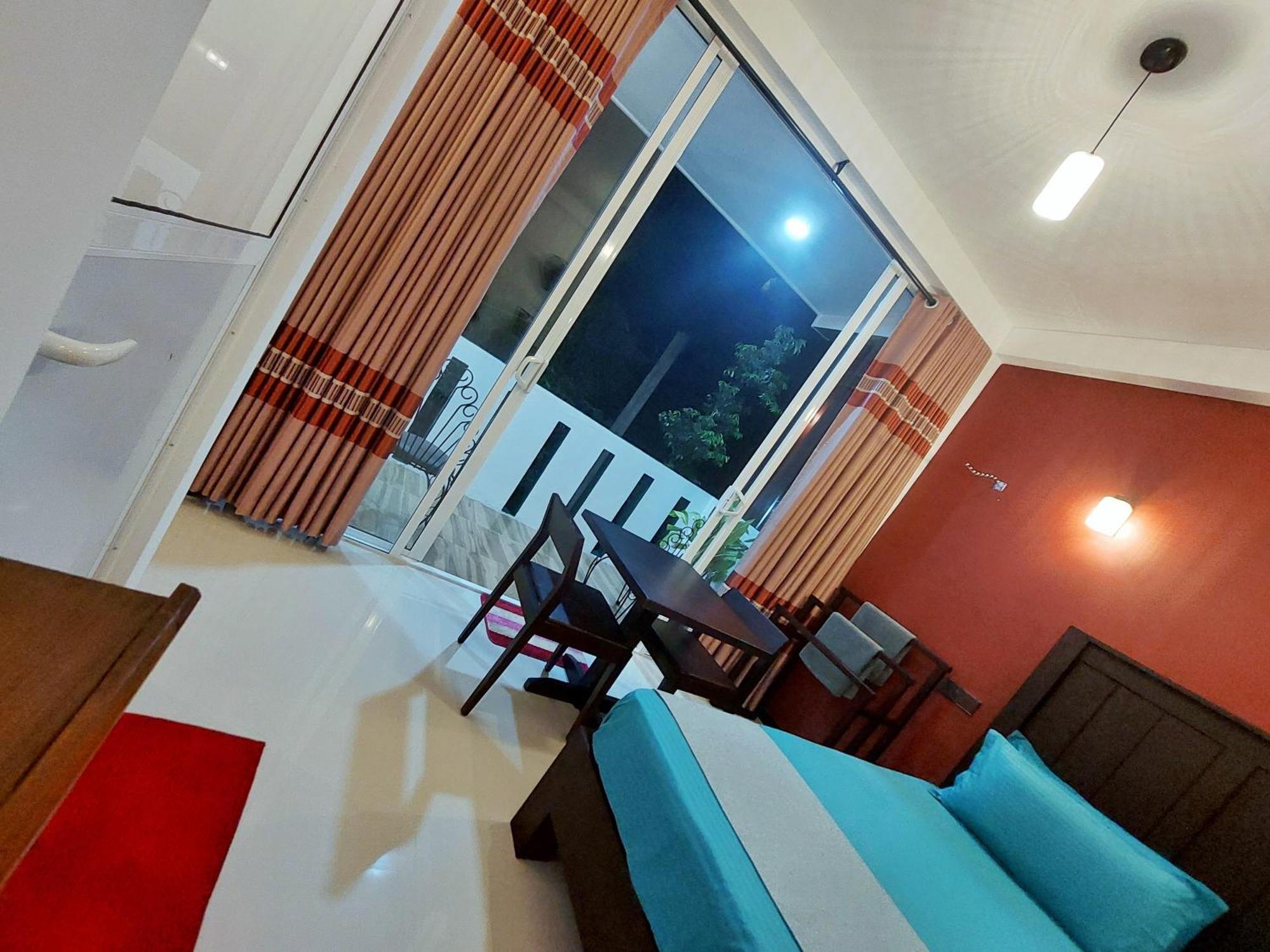 Chen Villa - Near Airport Negombo Ngoại thất bức ảnh